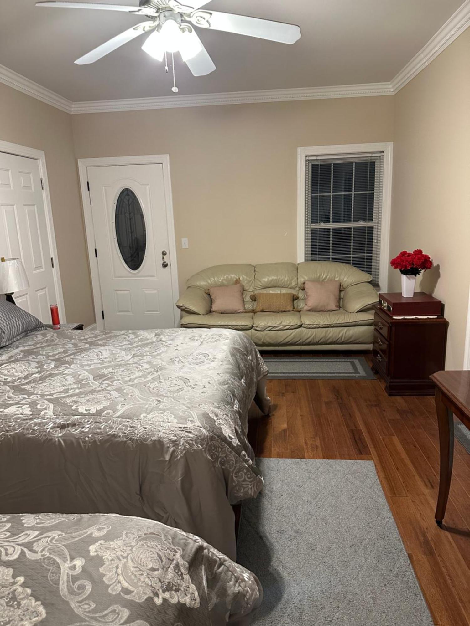Moorefield Suites Greensboro East McLeansville 外观 照片