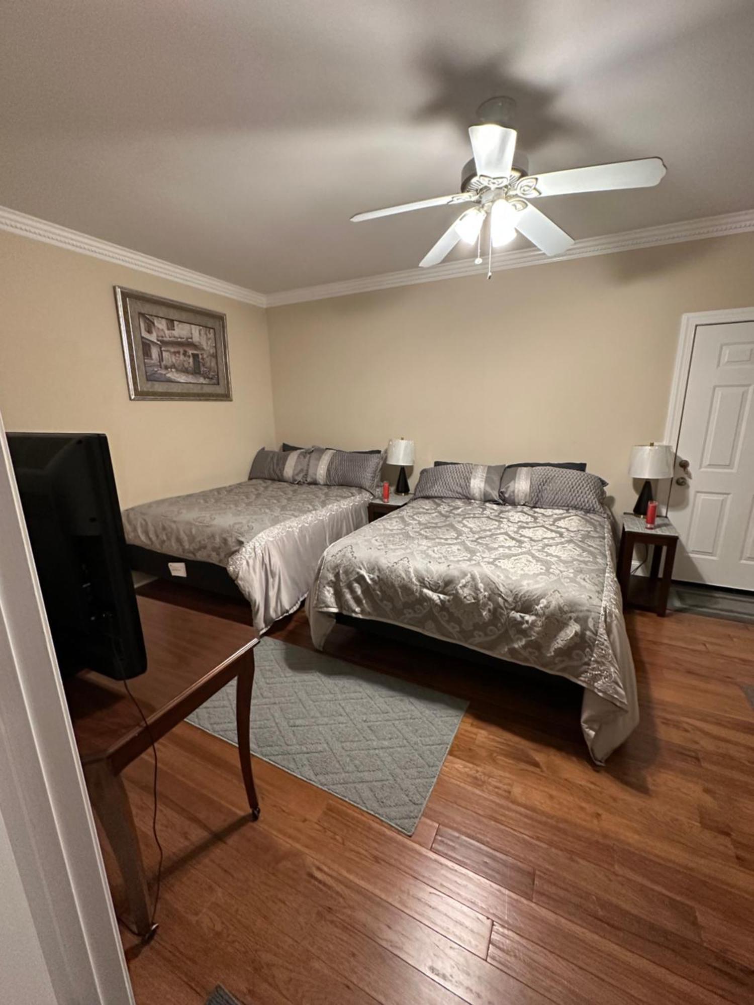 Moorefield Suites Greensboro East McLeansville 外观 照片