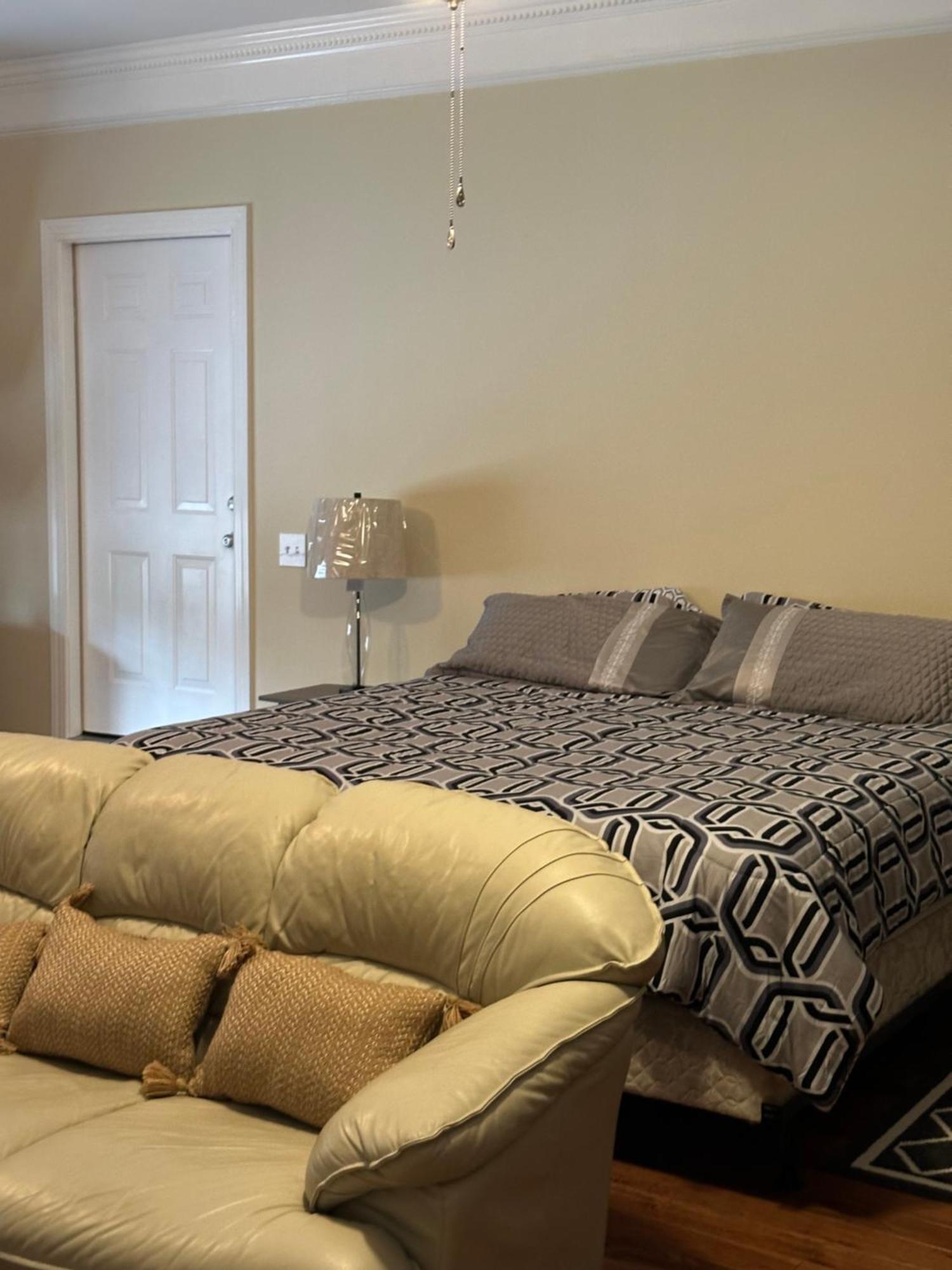 Moorefield Suites Greensboro East McLeansville 外观 照片