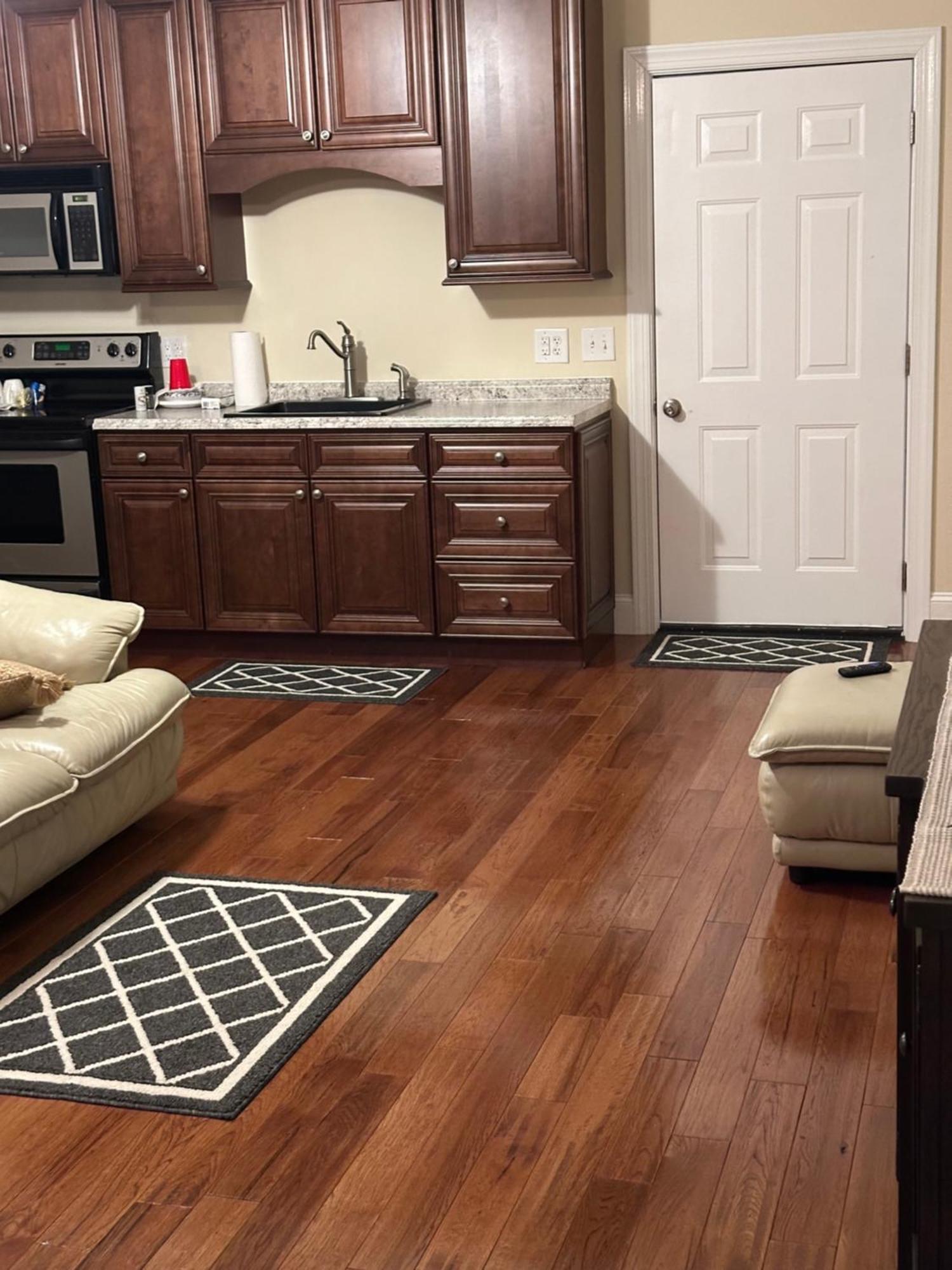Moorefield Suites Greensboro East McLeansville 外观 照片